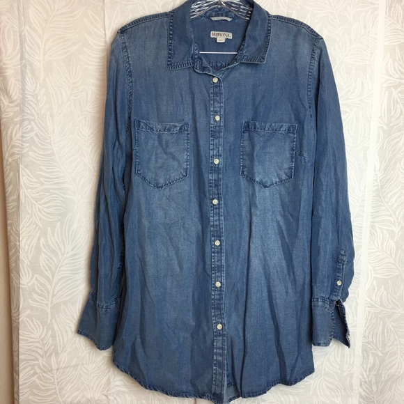 Merona Tops - MERONA button up pocket chambray plus size